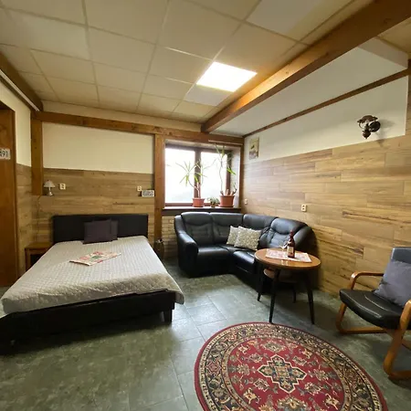 Javor Pod Tatrami * Svit